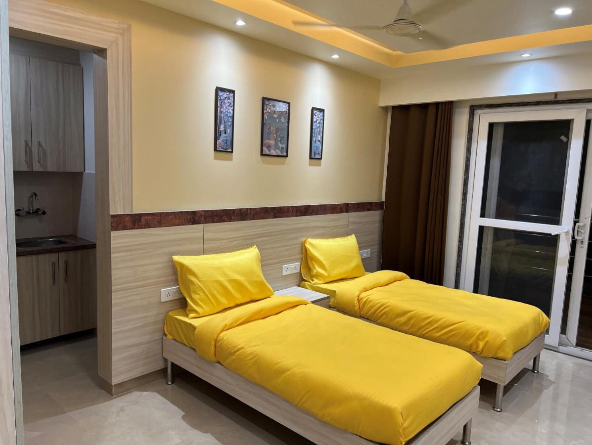 Windchime 853 Hotel Gurgaon Luaran gambar