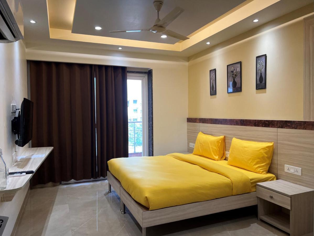 Windchime 853 Hotel Gurgaon Luaran gambar